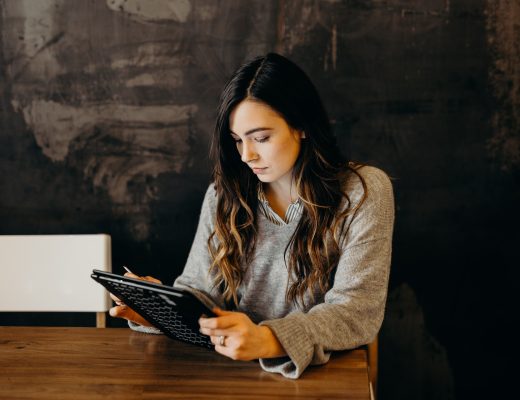 L'écart salarial entre les femmes et les hommes
